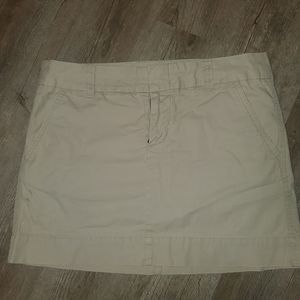 Gap skirt